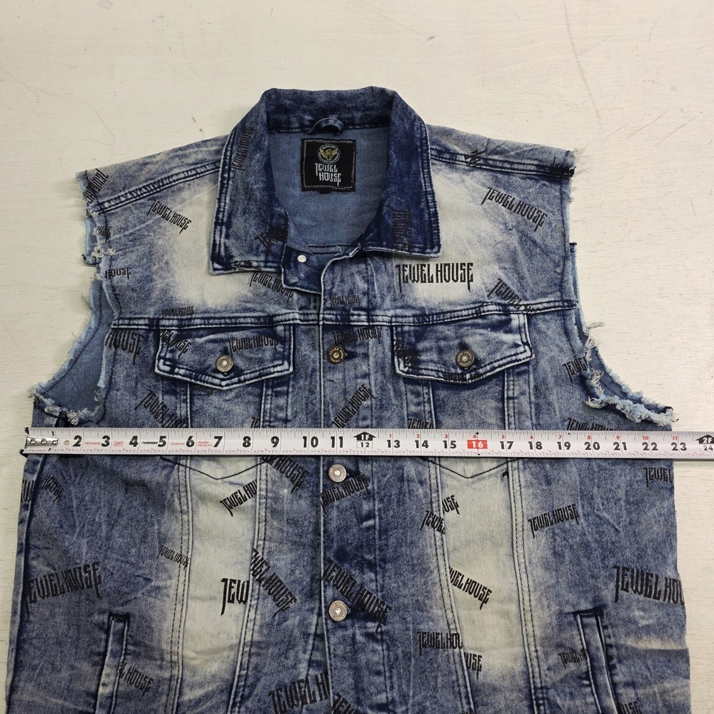 Jewel House AOP Logo Jean Jacket Distressed Wash Denim Button Vest Men's XL - Picture 9 of 10